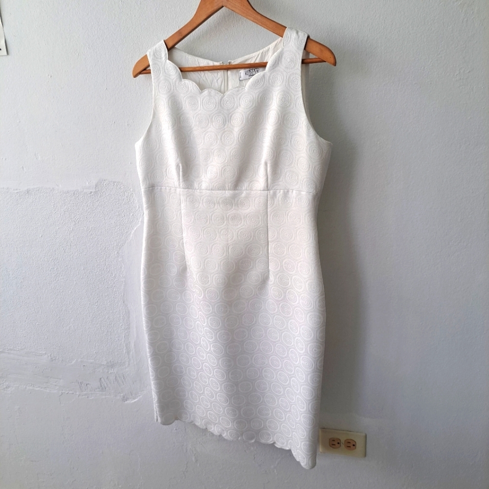 Sophisticated dress